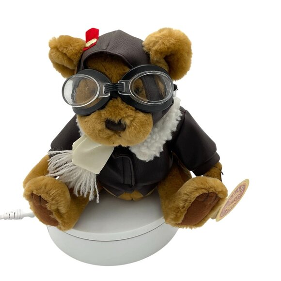 Pickford Bears Brass Button Collectibles Vintage Radar The Flying Bear NWT - Picture 1 of 9
